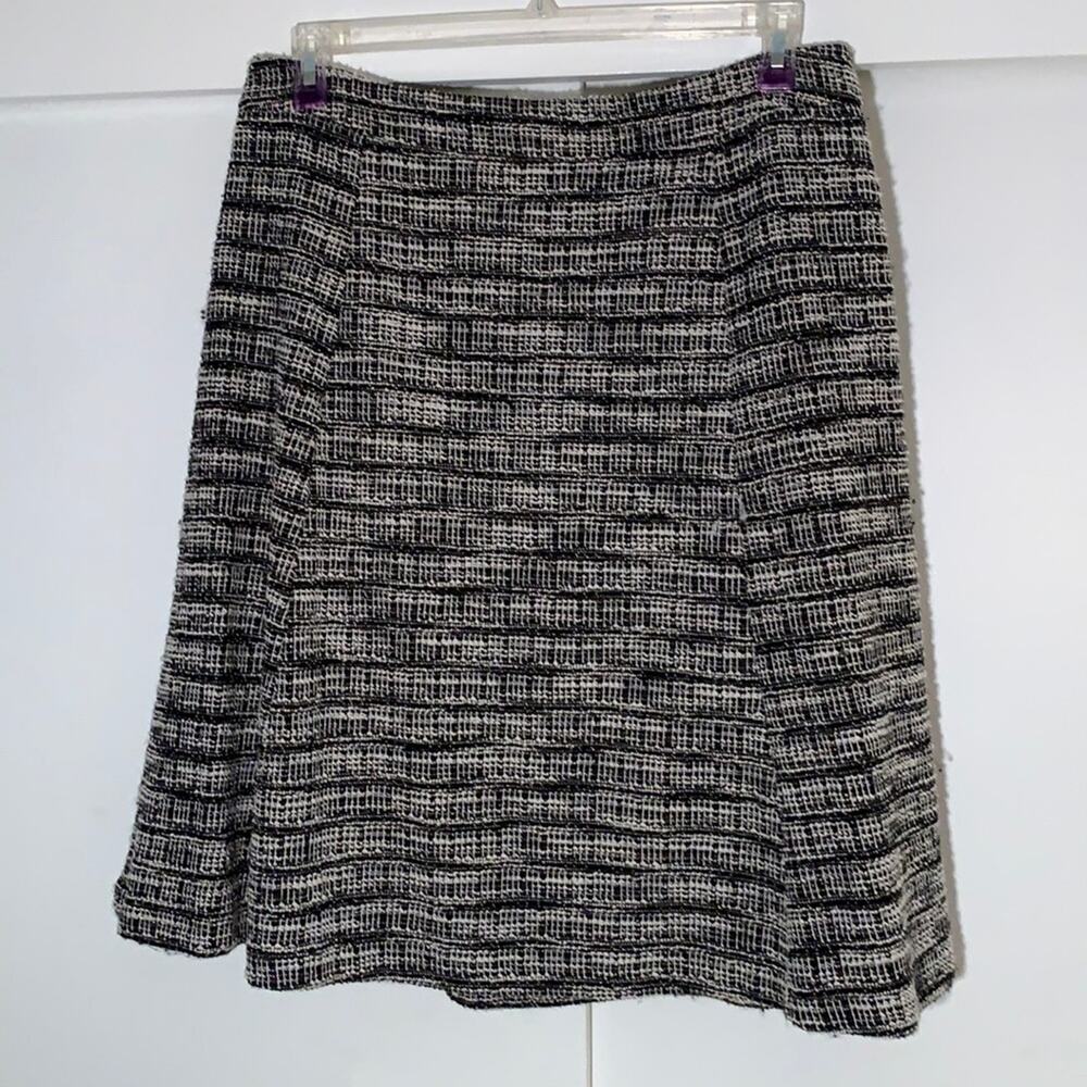 TALBOTS black & white tweed-like skirt